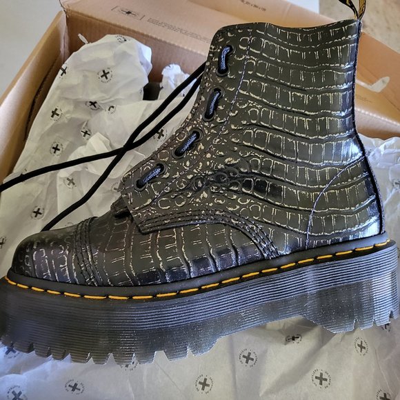 Dr. Martens Wild Croc Sinclair boots - Picture 7 of 16